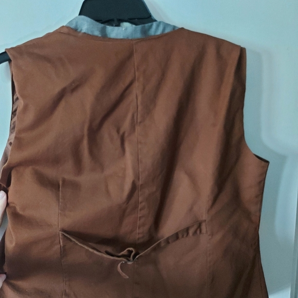 Vest from ferrari knock off or unknown - Picture 3 of 3